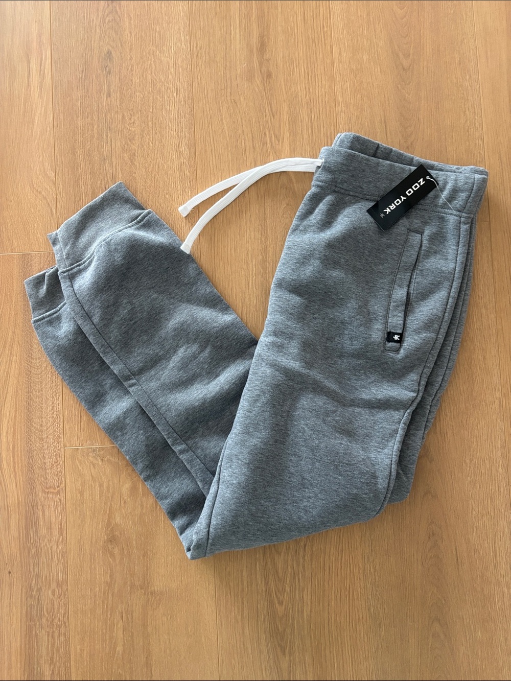 NWT zoo York men’s joggers M